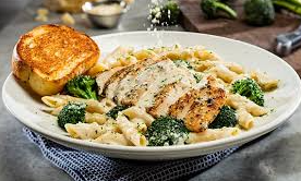 Cheddar's Chicken Alfredo