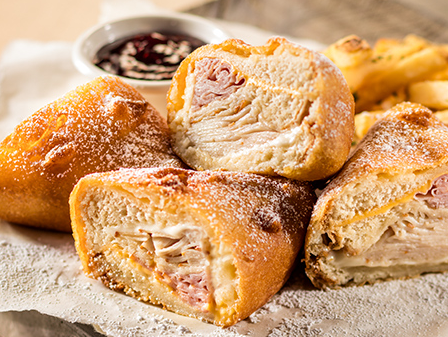 Cheddar's Monte Cristo